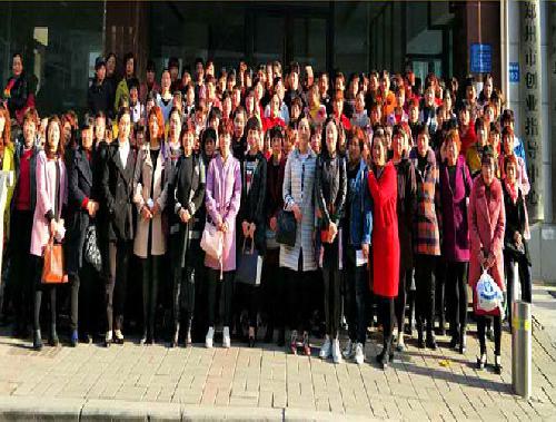 2017年2期月嫂培训班合影留念